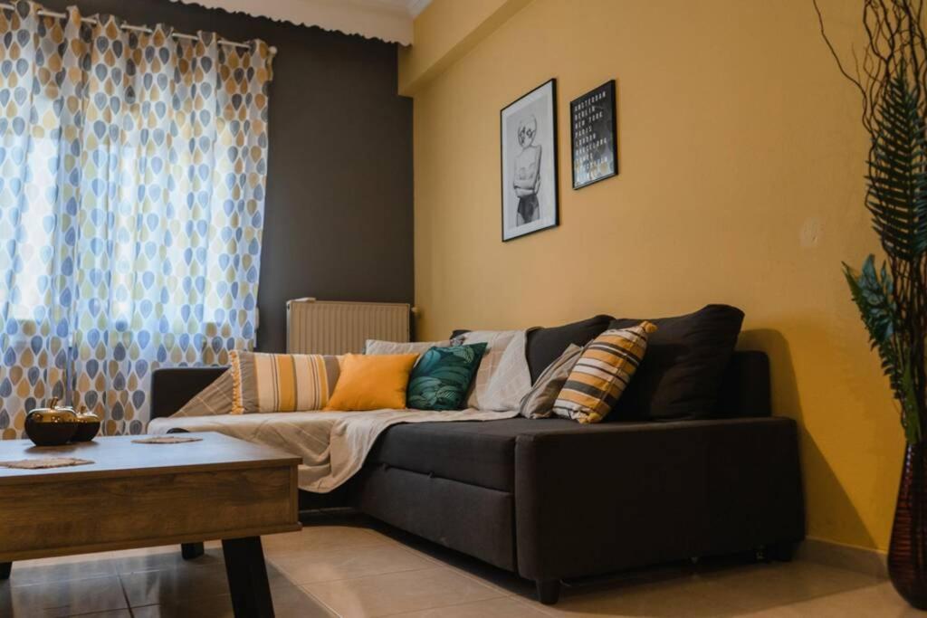 Aigli'S Urban Lodge Волос Екстер'єр фото