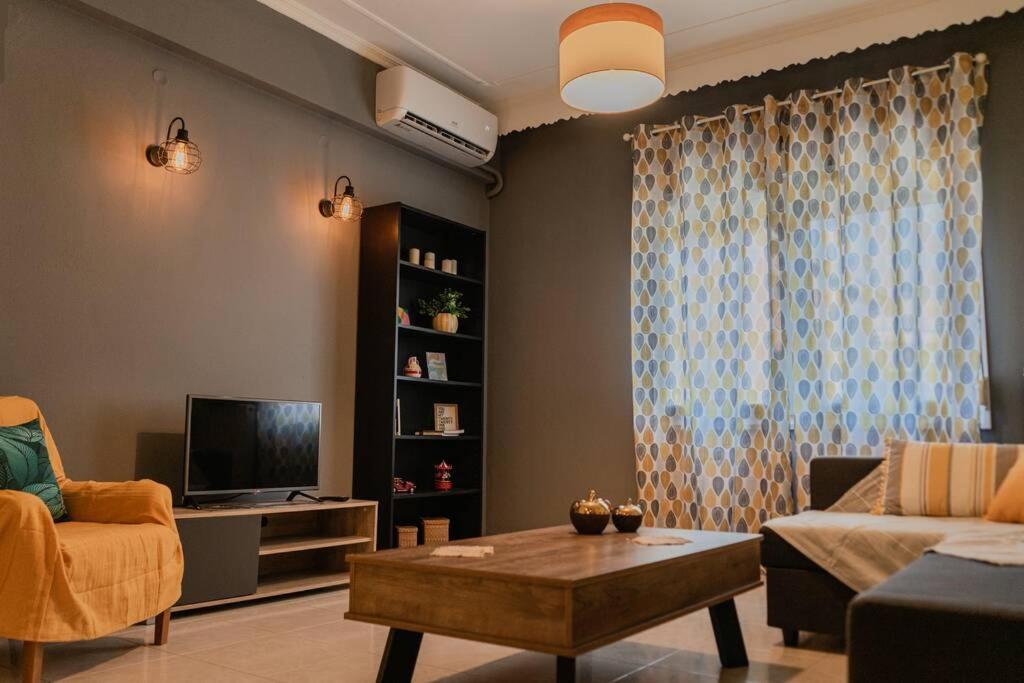 Aigli'S Urban Lodge Волос Екстер'єр фото